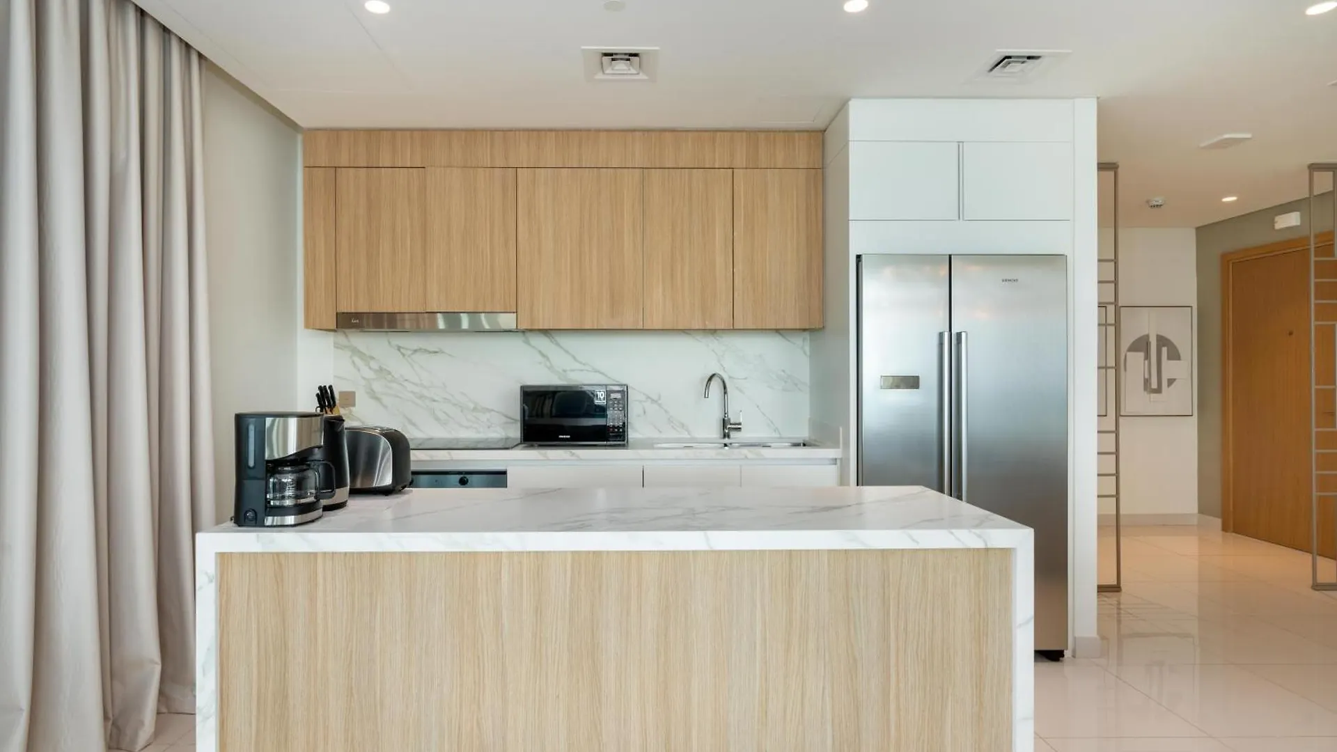 Apartment Beach Vista 1 - Beachfront Stunning - Full Sea Views Dubai