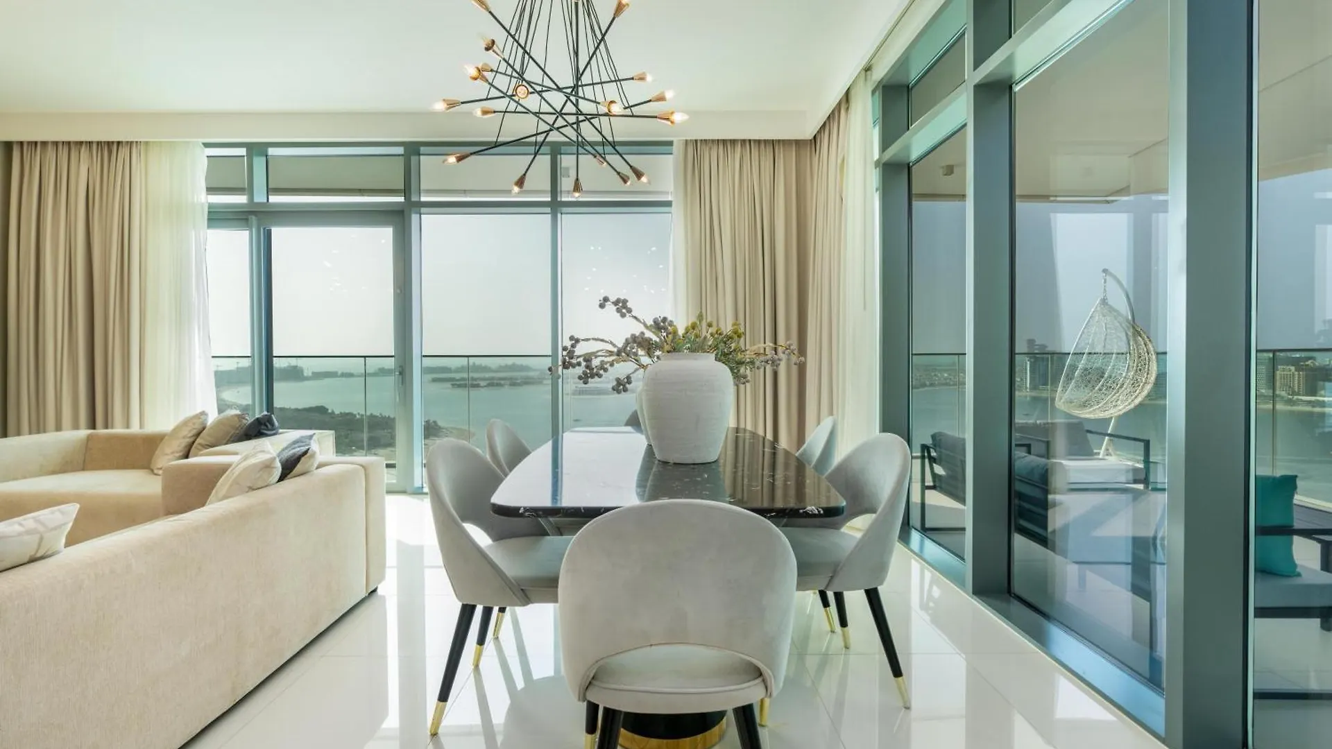 Beach Vista 1 - Beachfront Stunning - Full Sea Views Dubai 0*,